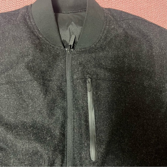Lululemon Roam Far Wool Bomber Black / Heathered Black size 8 - Picture 11 of 13
